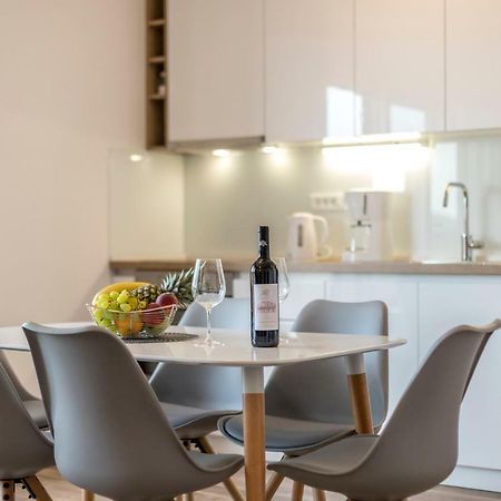 Luxury View Apartments Rogoznica  Bagian luar foto