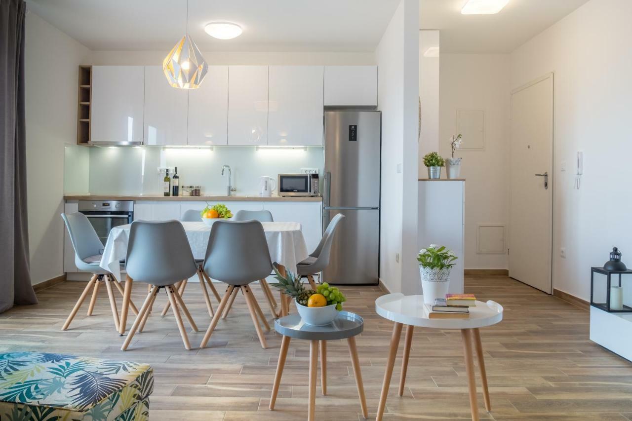 Luxury View Apartments Rogoznica  Bagian luar foto