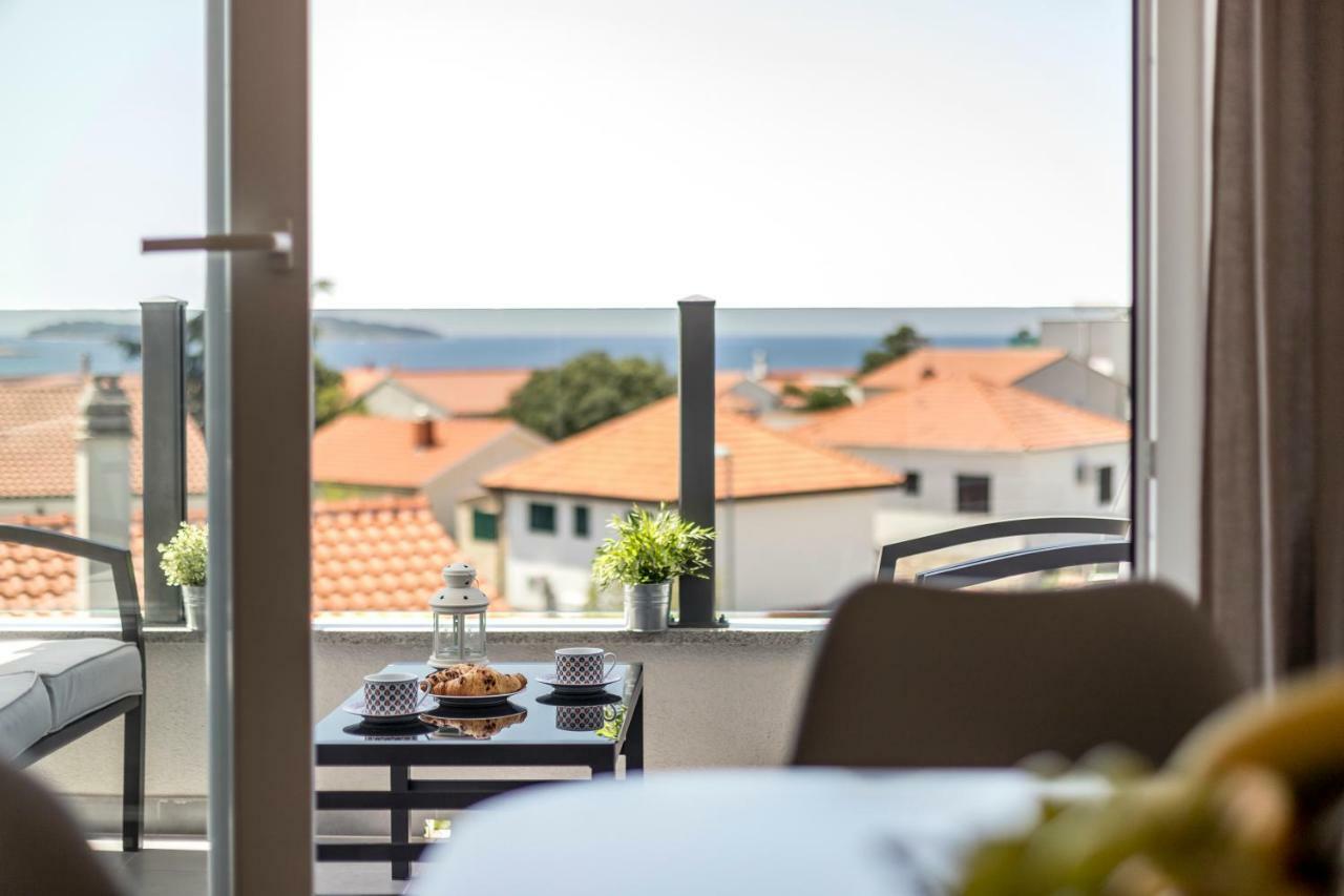 Luxury View Apartments Rogoznica  Bagian luar foto
