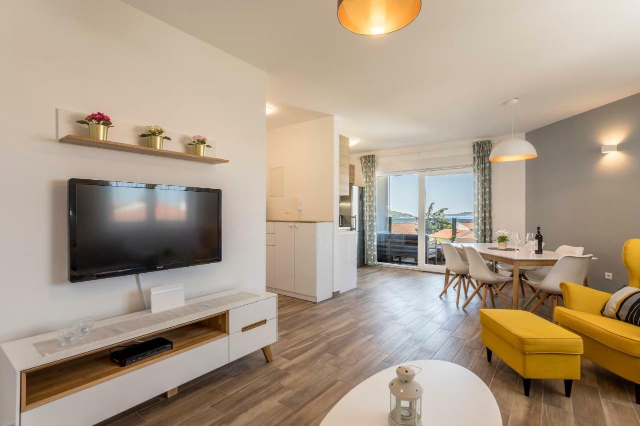 Luxury View Apartments Rogoznica  Bagian luar foto