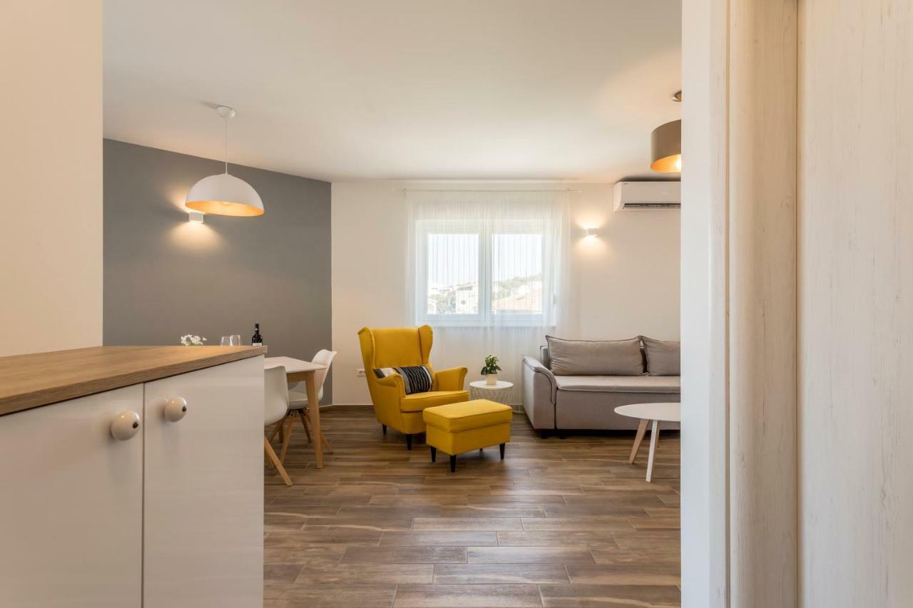 Luxury View Apartments Rogoznica  Bagian luar foto