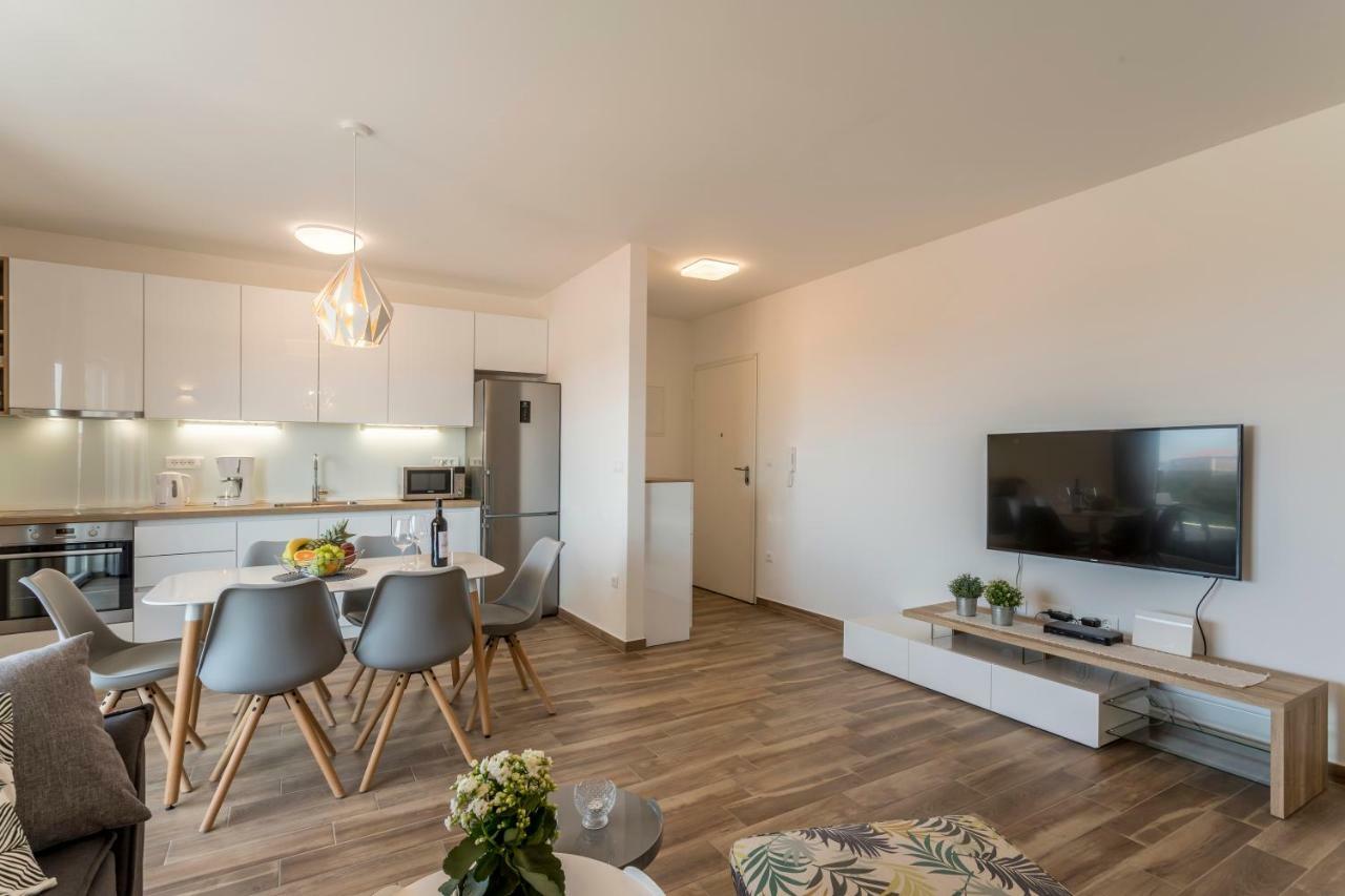 Luxury View Apartments Rogoznica  Bagian luar foto