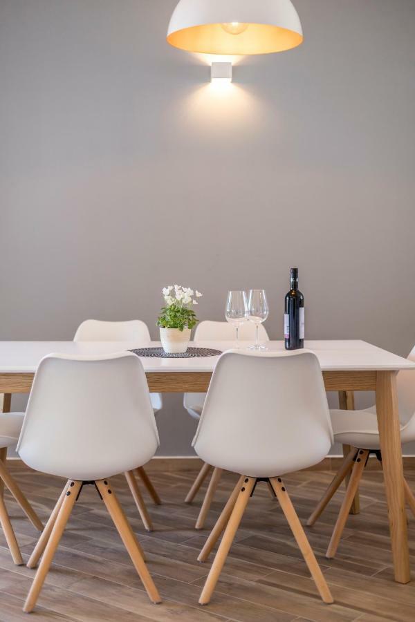 Luxury View Apartments Rogoznica  Bagian luar foto
